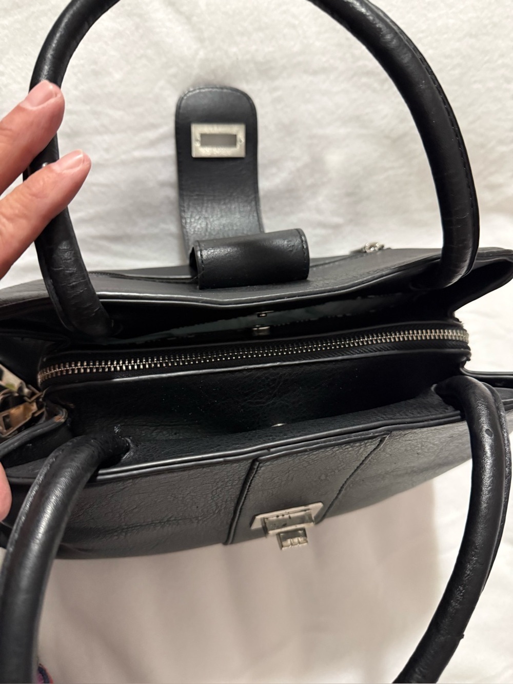 Marc New York by Andrew Marc Black Structured Satchel Handbag Work Bag - Picture 8 of 10